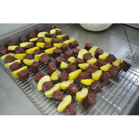 Brochettes de boudin noir et pommes